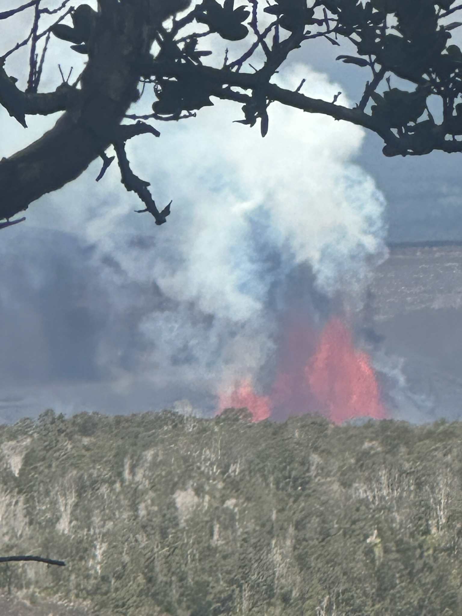 Hawaii - Kilauea Erupting - Image 686