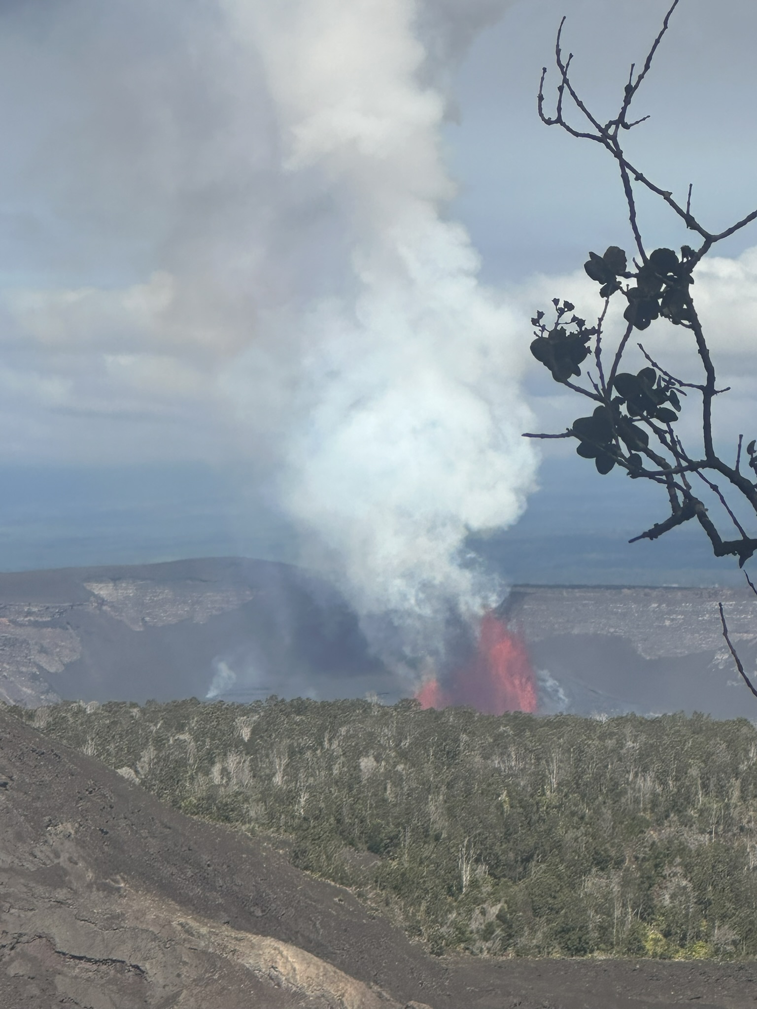 Hawaii - Kilauea Erupting - Image 696