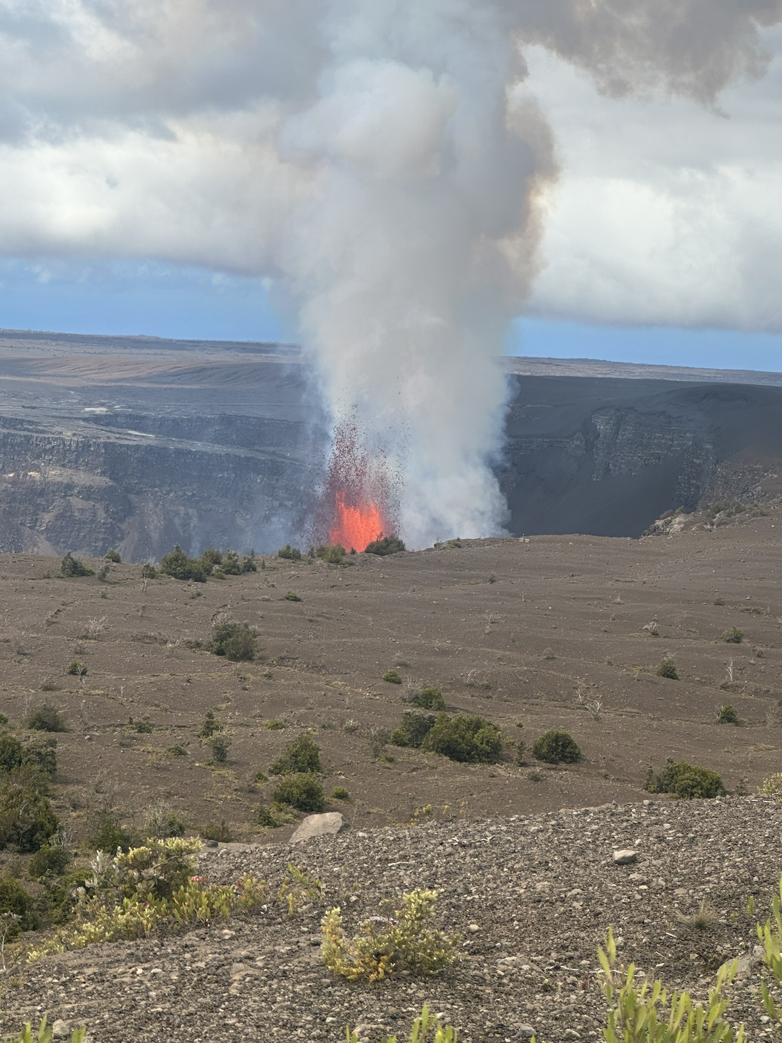 Hawaii - Kilauea Erupting - Image 713