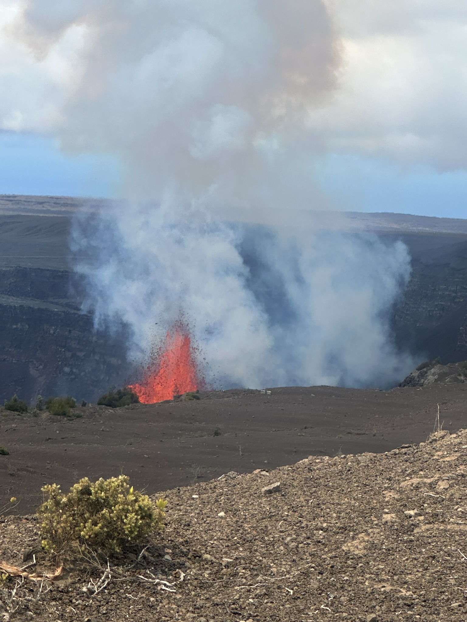 Hawaii - Kilauea Erupting - Image 724